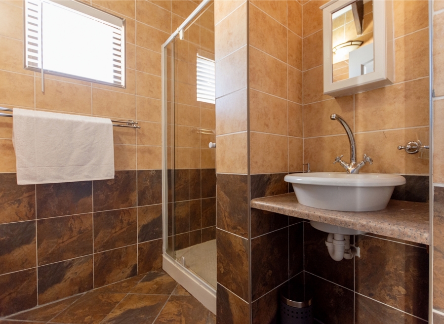 3 Bedroom Property for Sale in Dwarskersbos Western Cape